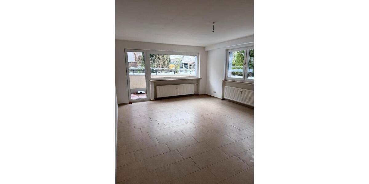 Etagenwohnung Bad Pyrmont - 3 Zimmer, 79 m&sup2;, 650&euro; | Angebot:25056603