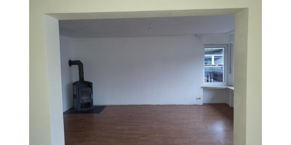 Erdgeschoßwohnung Warstein - 4 Zimmer, 120 m&sup2;, 990&euro; | Angebot:24804529