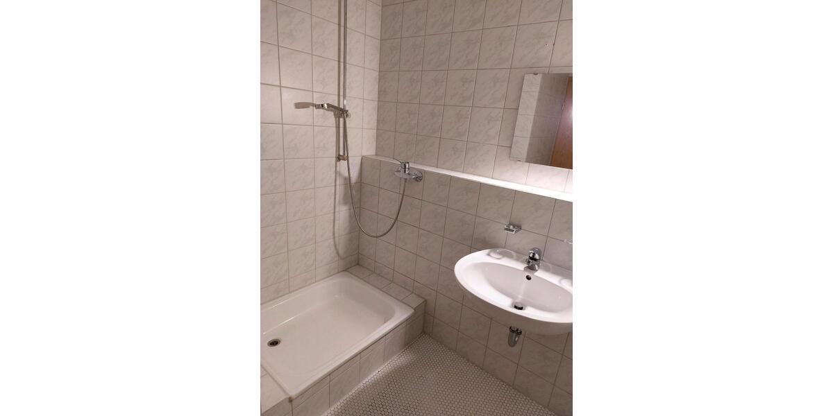 Dachgeschoßwohnung Friedrichshafen Ailingen - 2 Zimmer, 41 m&sup2;, 470&euro; | Angebot:25257761