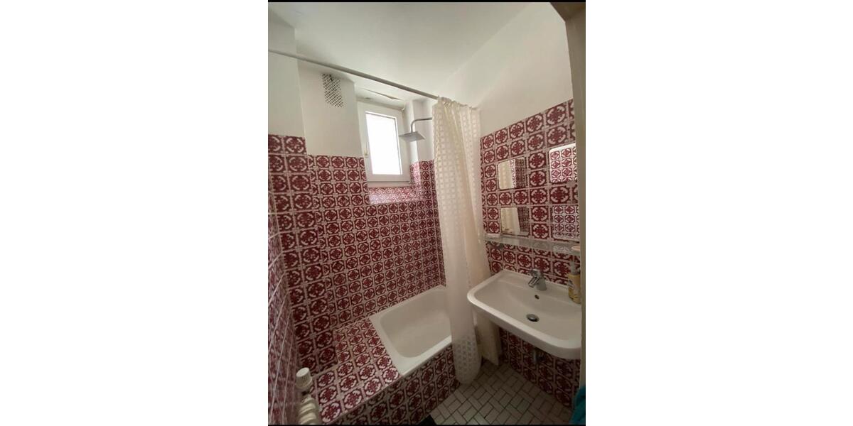 Wohnen auf Zeit Wettenberg - 8 Zimmer, 15 m&sup2;, 330&euro; | Angebot:26584520