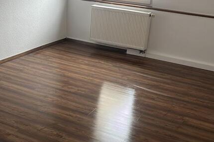 Einziehen und Wohlfühlen im Zentrum Aschaffenburgs zimmer
