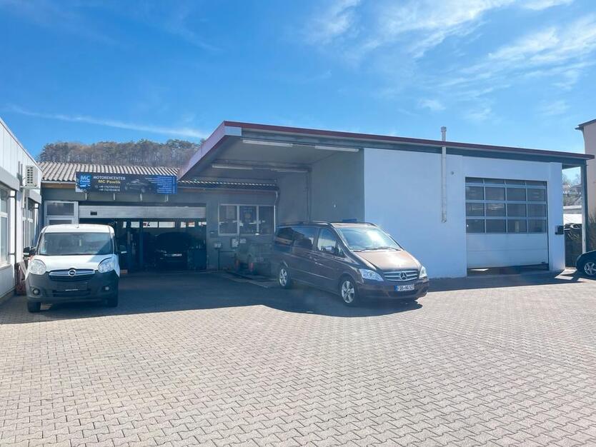 Werkstatt Auto Werkstatt Halle zu vermieten in Herzen von Heidenheim Industriegebiet Schnaitheim direkt B19