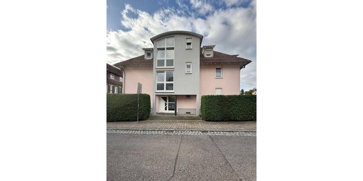 Erdgeschoßwohnung Ebersbach an der Fils - 3 Zimmer, 80 m&sup2;, 1.190&euro; | Angebot:26099205