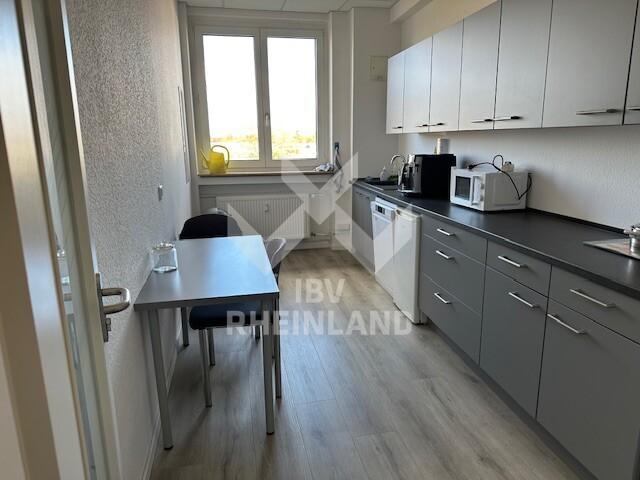 renovierte Büroeinheit in hochwertig saniertem Objekt: 324 m² zimmer