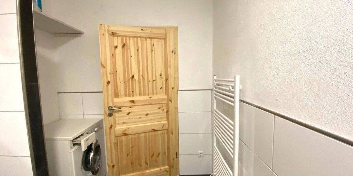 Etagenwohnung Ludwigshafen am Rhein Mundenheim - 2 Zimmer, 70 m&sup2;, 800&euro; | Angebot:26851630