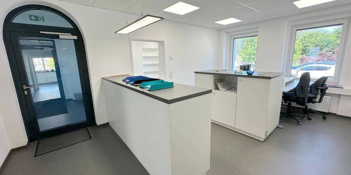 Gewerbeobjekt Trier Trier-West - 1 Zimmer, 300 m&sup2;, 4.500&euro; | Angebot:26787579