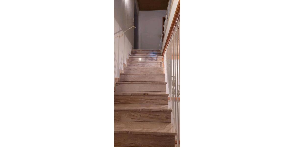Etagenwohnung Bad Kissingen - 5 Zimmer, 130 m&sup2;, 850&euro; | Angebot:26102527