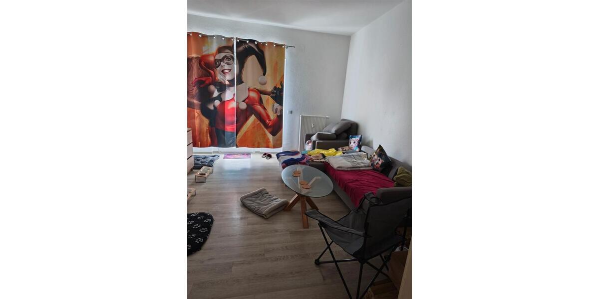 Etagenwohnung Merseburg - 4 Zimmer, 88 m&sup2;, 687&euro; | Angebot:25987109