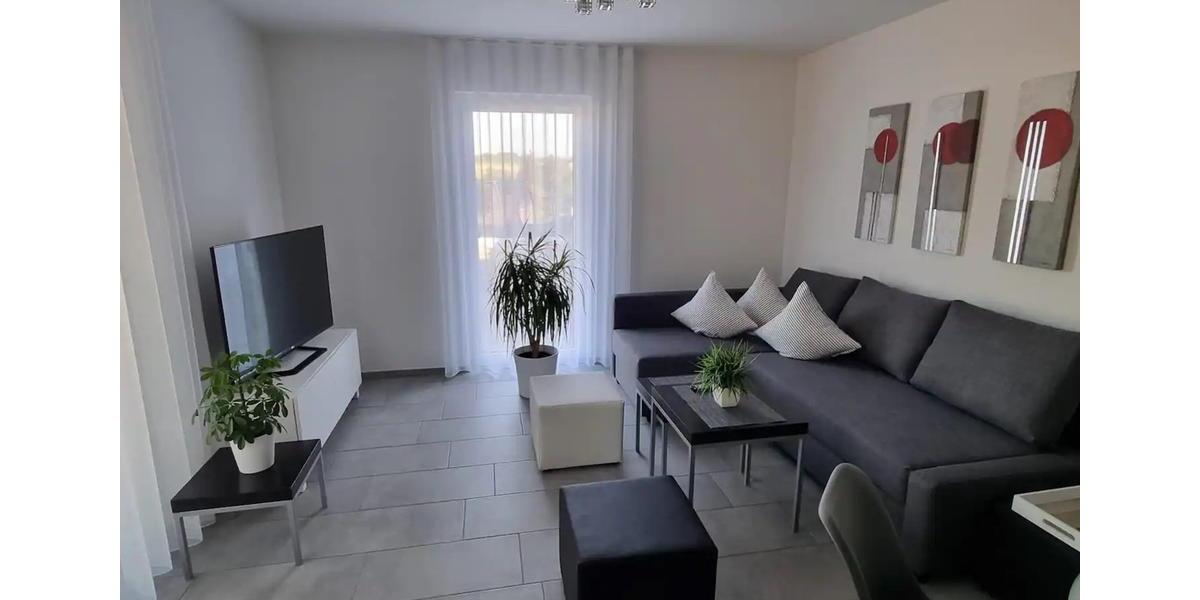 Wohnen auf Zeit Rottweil - 2 Zimmer, 50 m&sup2;, 1.199&euro; | Angebot:26219670