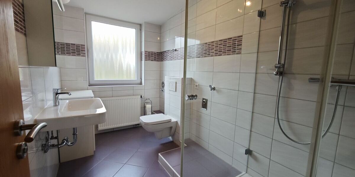 Helle 3-Zimmer-Wohnung in Freudenstein - Dachgeschoßwohnung Knittlingen | Angebot:25098812