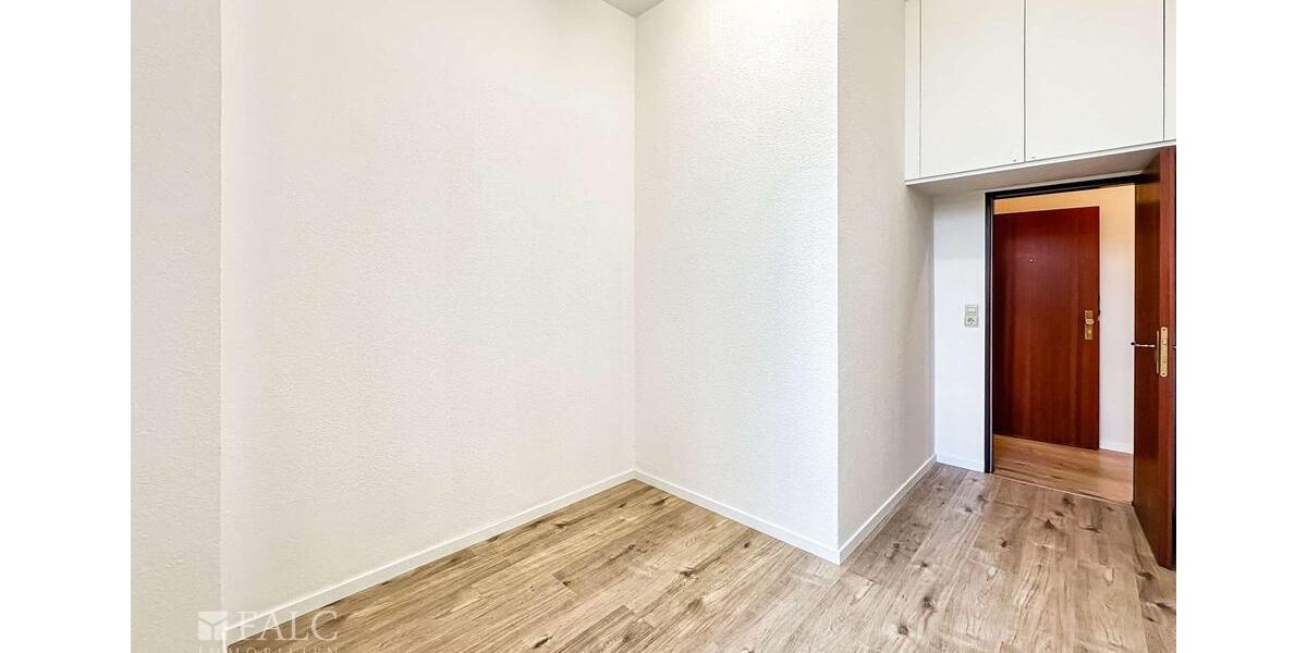 Stilvoll wohnen mit Altbaucharme – 3-Zimmer-Wohnung mit Aufzug und Stellplatz! 3 zimmer