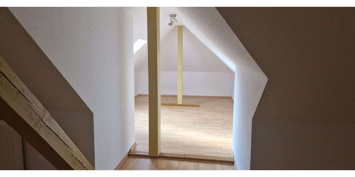 Etagenwohnung Thüringen - Gotha Gotha - 4 Zimmer, 147 m&sup2;, 809&euro; | Angebot:27180609