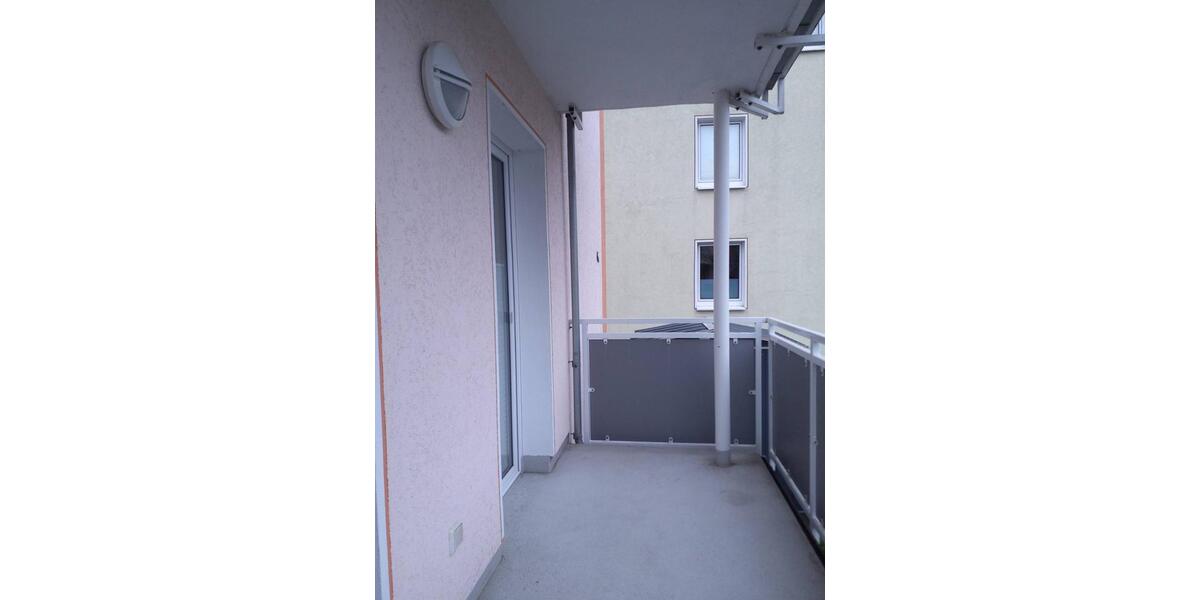 Erdgeschoßwohnung Rinteln - 2 Zimmer, 73 m&sup2;, 547&euro; | Angebot:24933505