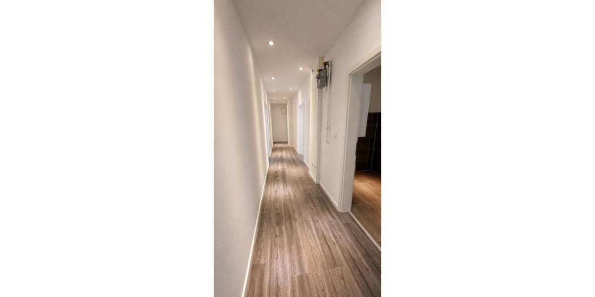 Etagenwohnung Frankenthal (Pfalz) - 4 Zimmer, 104 m&sup2;, 1.250&euro; | Angebot:26442757
