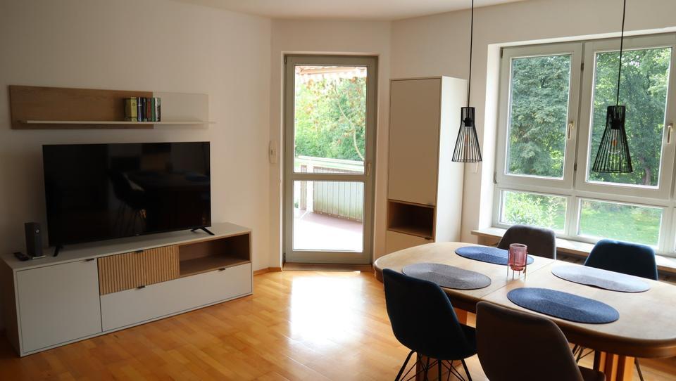 Ruhig & möbliert direkt am Lech 3 ZKB Wohnung mit Balkon