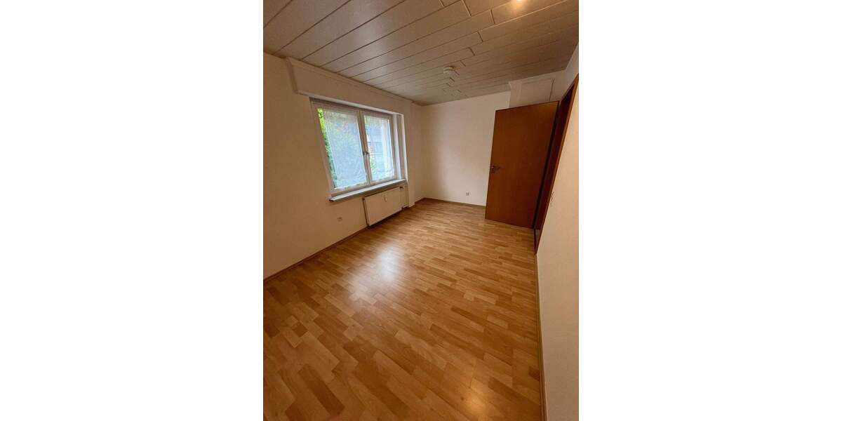 Etagenwohnung Bad Kreuznach Bad Münster-Ebernburg - 4 Zimmer, 110 m&sup2;, 990&euro; | Angebot:25729475