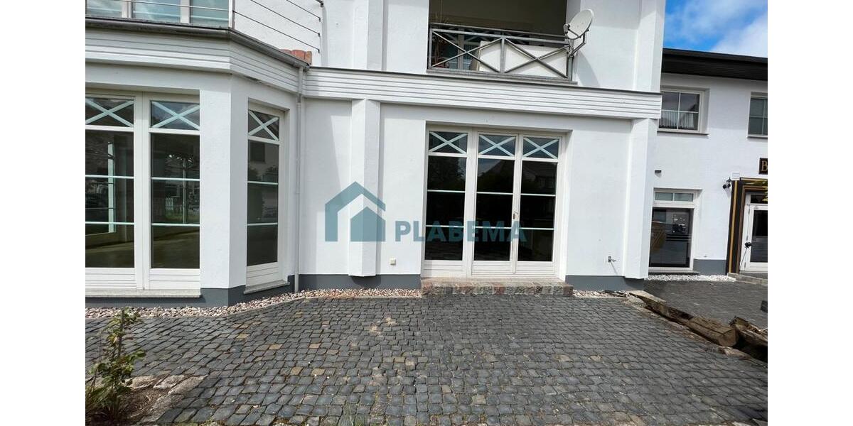 Erdgeschoßwohnung Güstrow - 3 Zimmer, 132 m&sup2;, 1.384&euro; | Angebot:26182631
