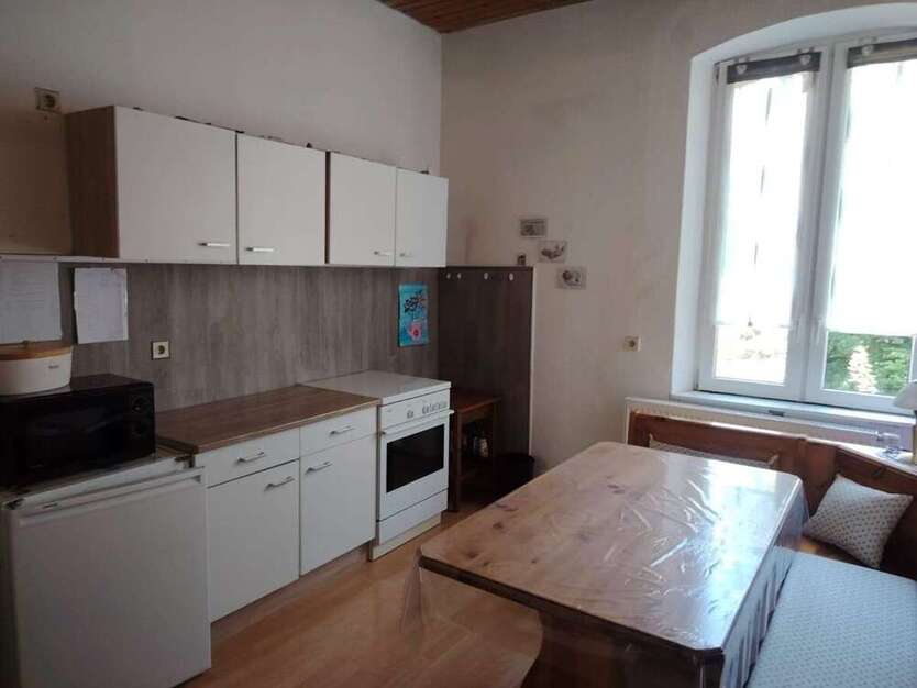 Wohnung zum Mieten in Reuth bei Erbendorf 446 € 97 m²
