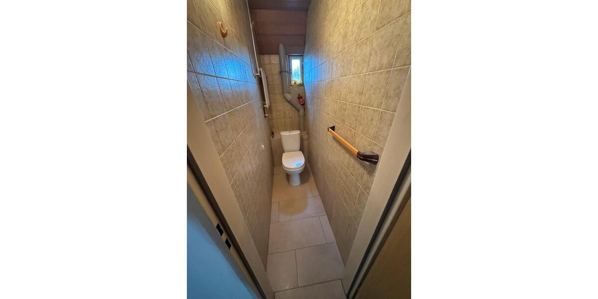 Dachgeschoßwohnung Budenheim - 4 Zimmer, 75 m&sup2;, 950&euro; | Angebot:25022367