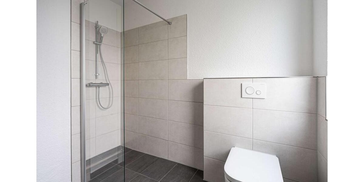 Erdgeschoßwohnung Rastede - 3 Zimmer, 90 m&sup2;, 1.150&euro; | Angebot:26564228