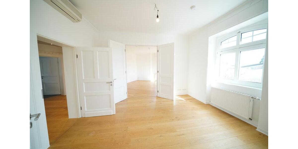 Etagenwohnung Friedberg (Hessen) - 4 Zimmer, 150 m&sup2;, 1.790&euro; | Angebot:26149511