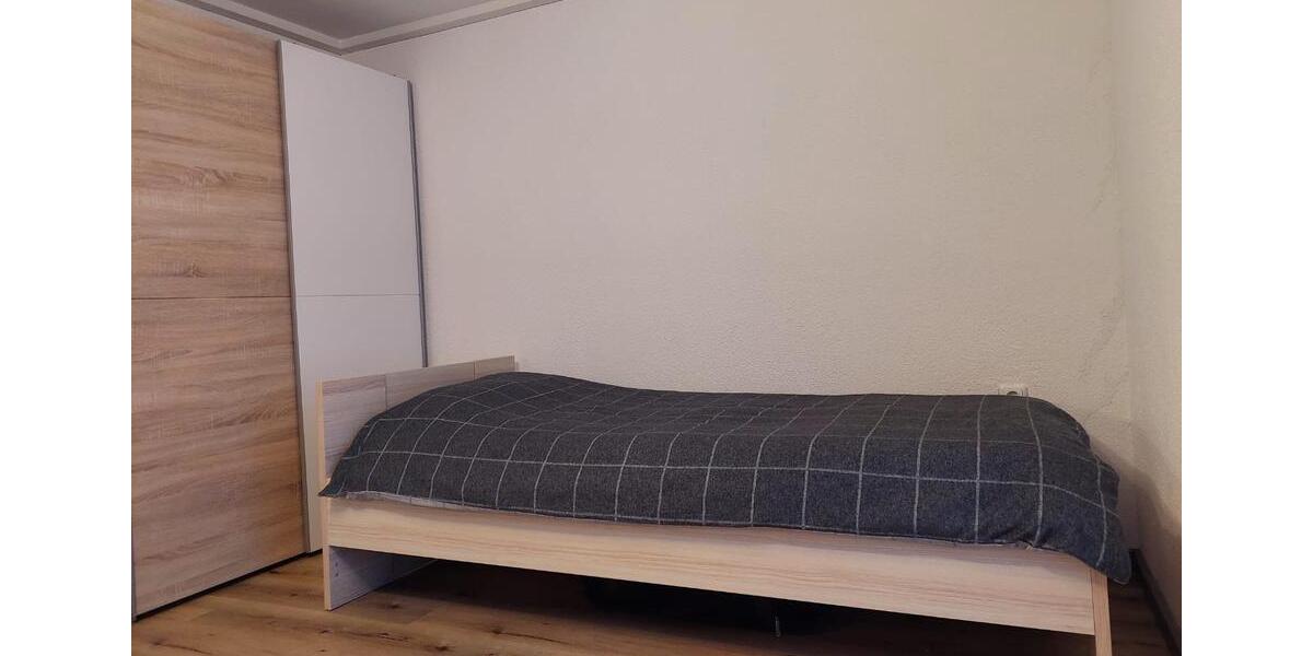 Etagenwohnung Wackersdorf - 1 Zimmer, 31 m&sup2;, 750&euro; | Angebot:24865830
