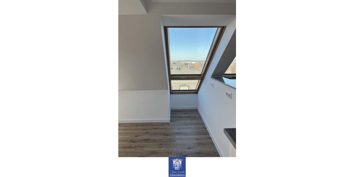 Etagenwohnung Dresden Cotta - 5 Zimmer, 119 m&sup2;, 1.500&euro; | Angebot:25709117