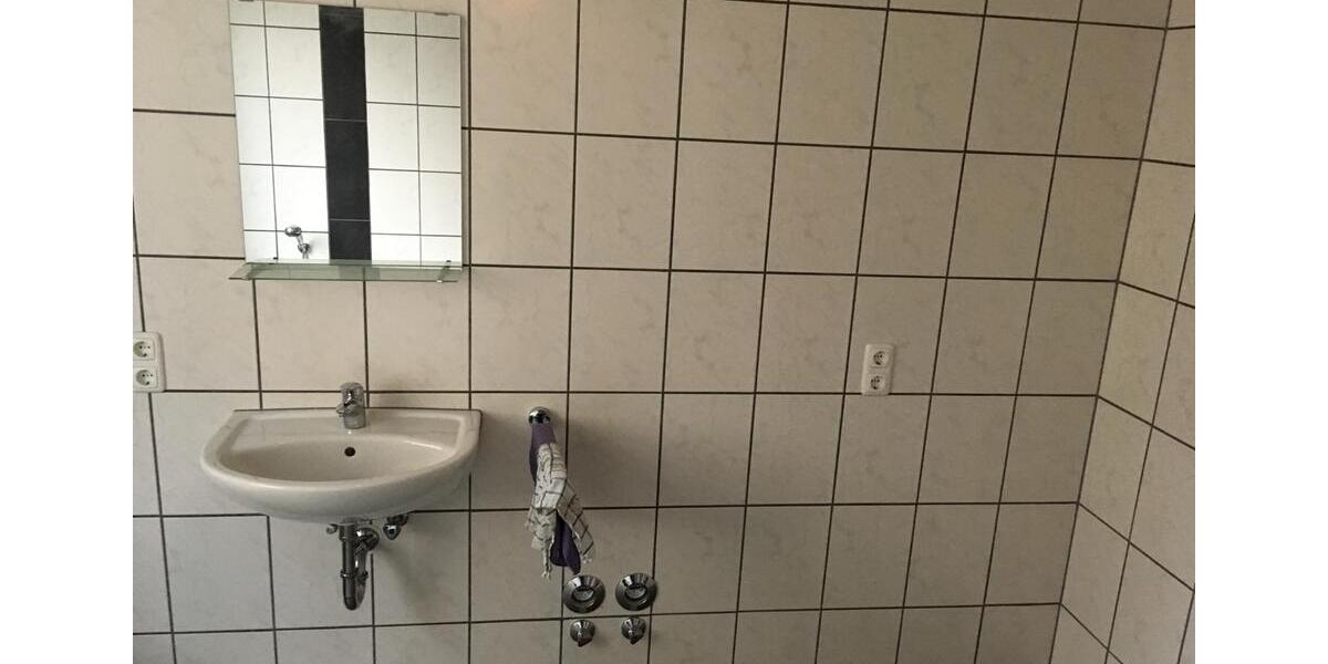 Etagenwohnung Leutershausen - 2 Zimmer, 60 m&sup2;, 480&euro; | Angebot:26021068