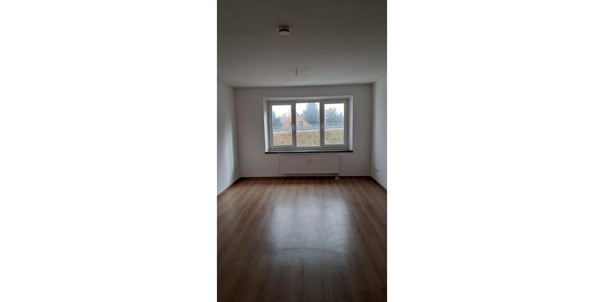 Etagenwohnung Haldensleben - 3 Zimmer, 88 m&sup2;, 750&euro; | Angebot:25546558