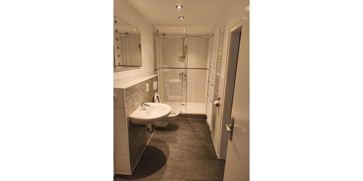 Etagenwohnung Münnerstadt - 3 Zimmer, 94 m&sup2;, 670&euro; | Angebot:25764450