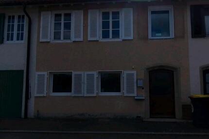 Haus Mühlheim an der Donau - 6 Zimmer, 137 m&sup2;, 1.500&euro; | Angebot:26147154