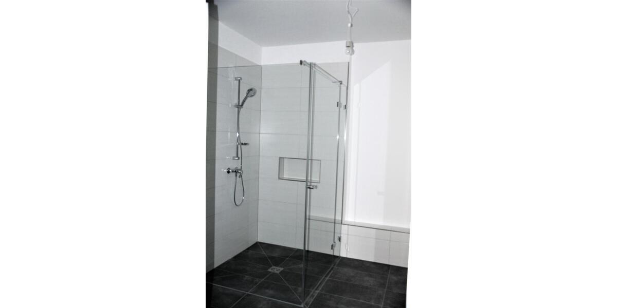 Etagenwohnung Rüdersdorf bei Berlin - 2 Zimmer, 79 m&sup2;, 998&euro; | Angebot:24565033