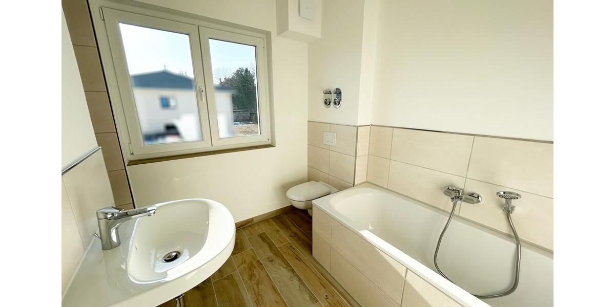 Etagenwohnung Magdeburg Ottersleben - 5 Zimmer, 134 m&sup2;, 1.650&euro; | Angebot:25499238