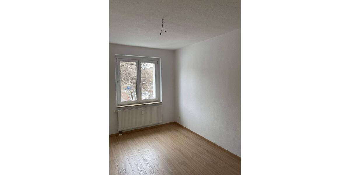 Etagenwohnung Dresden Striesen-Süd - 3 Zimmer, 68 m&sup2;, 717&euro; | Angebot:25265174