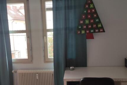 Wohnen auf Zeit Reutlingen - 3 Zimmer, 14 m&sup2;, 410&euro; | Angebot:26626674