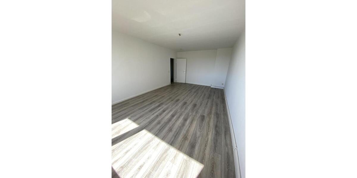 Gemütliche 2-Raumwohnung mit Balkon - In Renovierung 2 zimmer