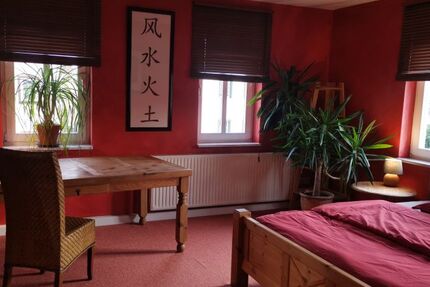 Gemütliche möblierte Wohnung für Wochenend-Heimfahrer in Arnstadt-Rudisleben