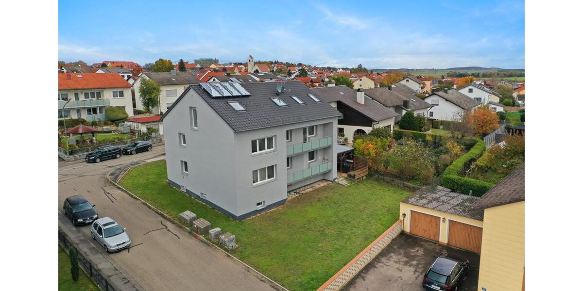 Dachgeschoßwohnung Hepberg - 3 Zimmer, 67 m&sup2;, 830&euro; | Angebot:26232822