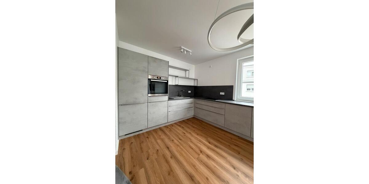 Etagenwohnung Zossen - 3 Zimmer, 90 m&sup2;, 1.265&euro; | Angebot:26568335