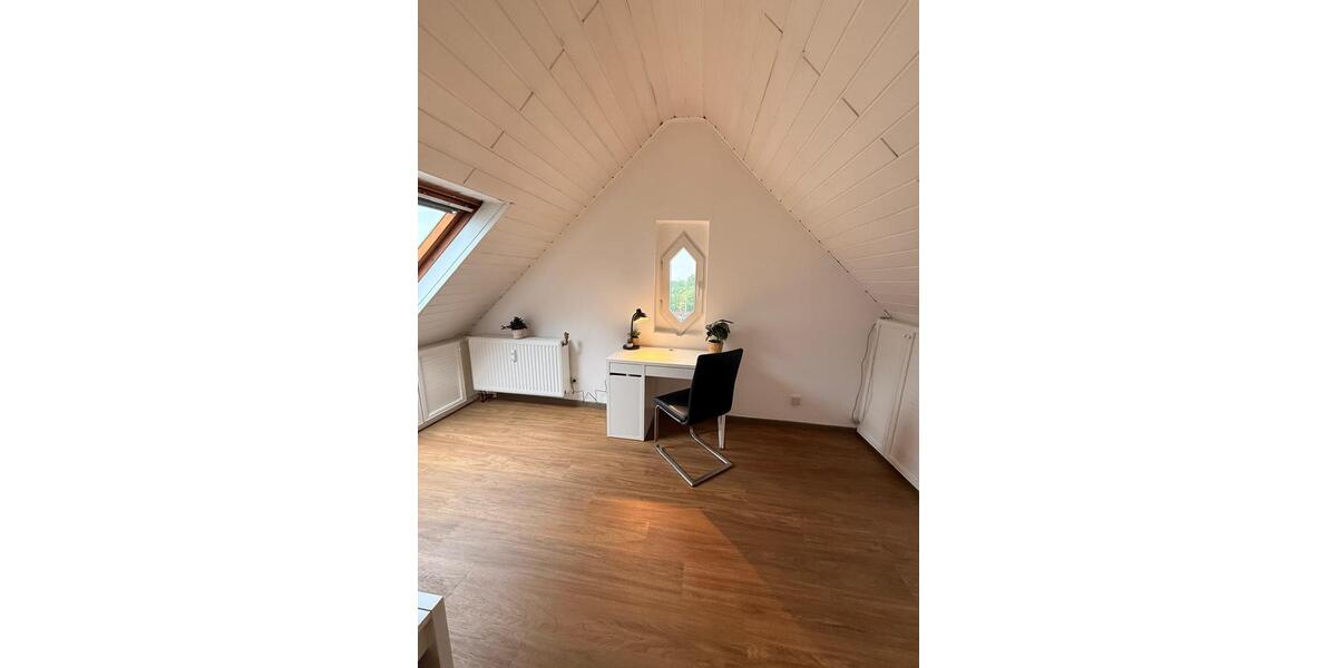 Wohnen auf Zeit Düsseldorf Oberbilk - 3 Zimmer, 77 m&sup2;, 685&euro; | Angebot:26517769