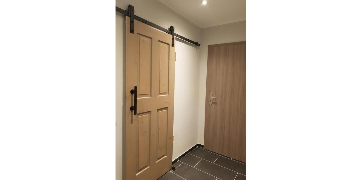 Hochparterre Limbach-Oberfrohna Oberfrohna - 2 Zimmer, 58 m&sup2;, 350&euro; | Angebot:26674391