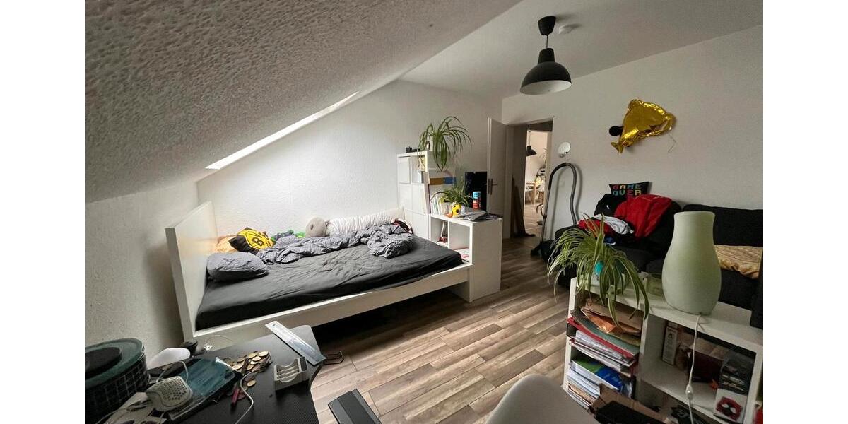 Dachgeschoßwohnung Reichelsheim (Wetterau) - 4 Zimmer, 85 m&sup2;, 950&euro; | Angebot:26036046