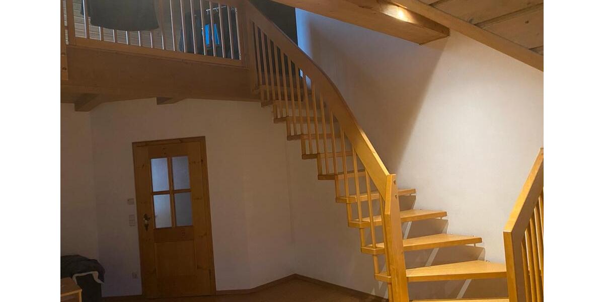 Maisonettenwohnung Hepberg - 4 Zimmer, 110 m&sup2;, 1.300&euro; | Angebot:24689185