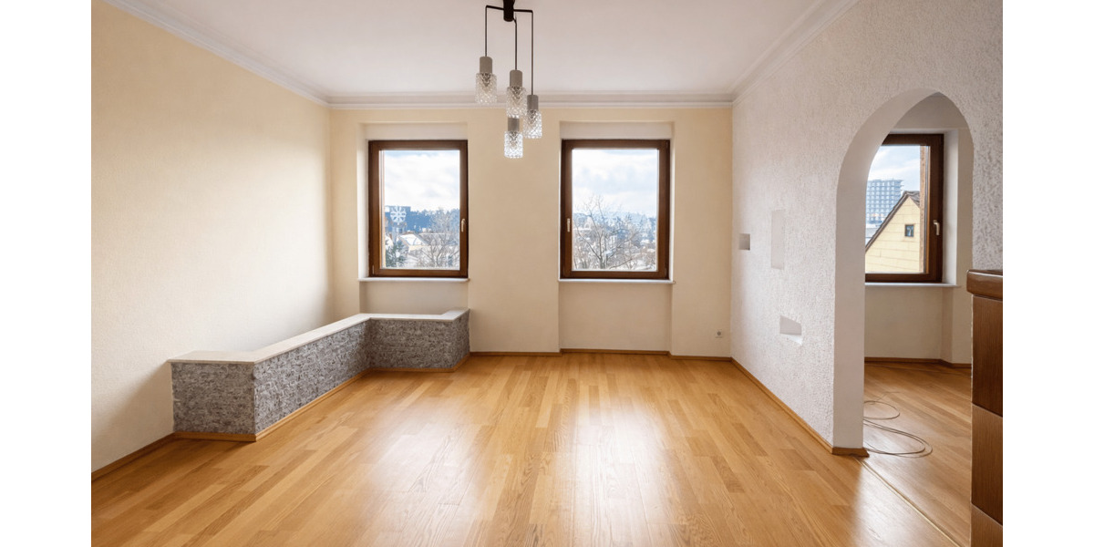 Etagenwohnung Pforzheim Brötzingen - 6 Zimmer, 130 m&sup2;, 1.600&euro; | Angebot:26659502