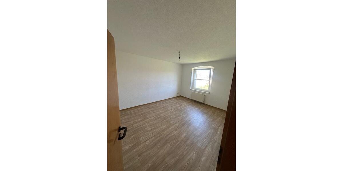 Etagenwohnung Aschersleben - 2 Zimmer, 48 m&sup2;, 292&euro; | Angebot:26283585