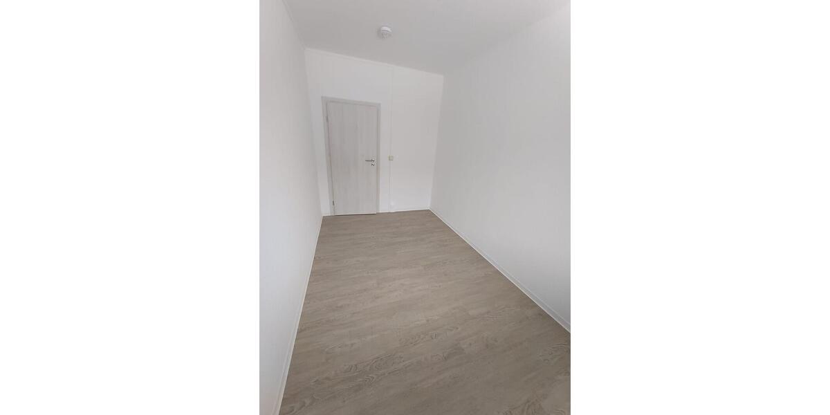 Etagenwohnung Treuen - 3 Zimmer, 62 m&sup2;, 380&euro; | Angebot:26349622