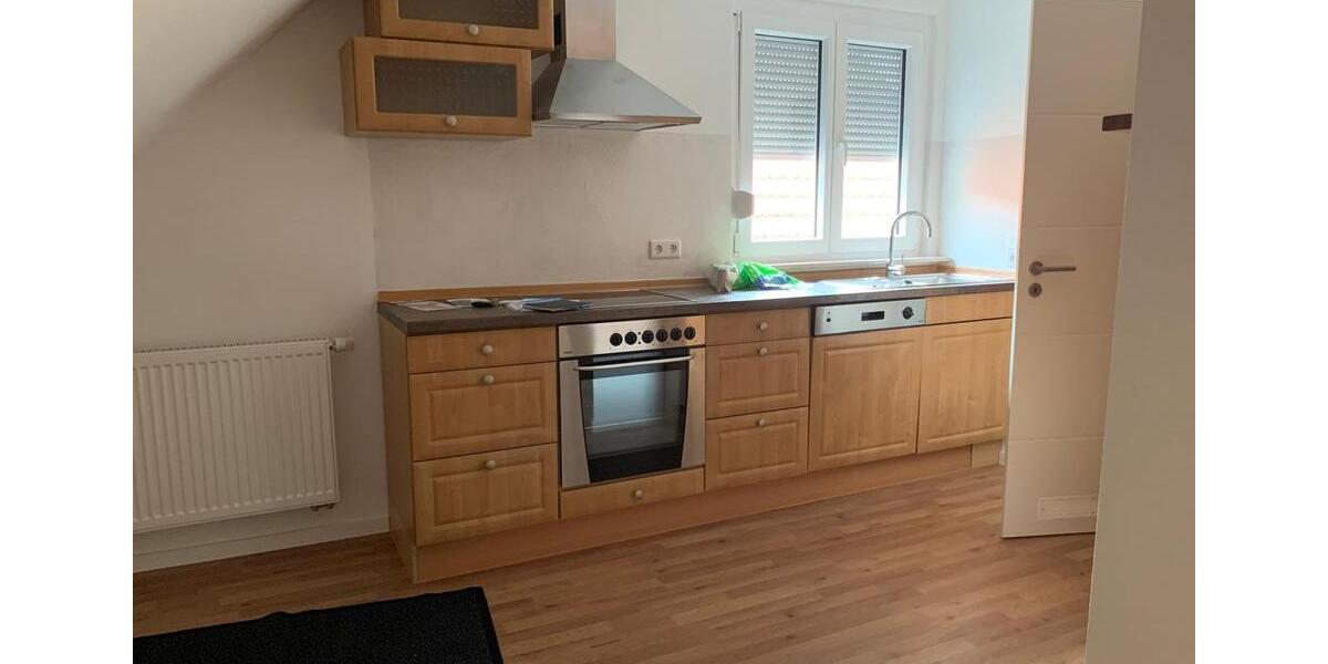 Dachgeschoßwohnung Eußenheim - 1 Zimmer, 38 m&sup2;, 390&euro; | Angebot:24748406