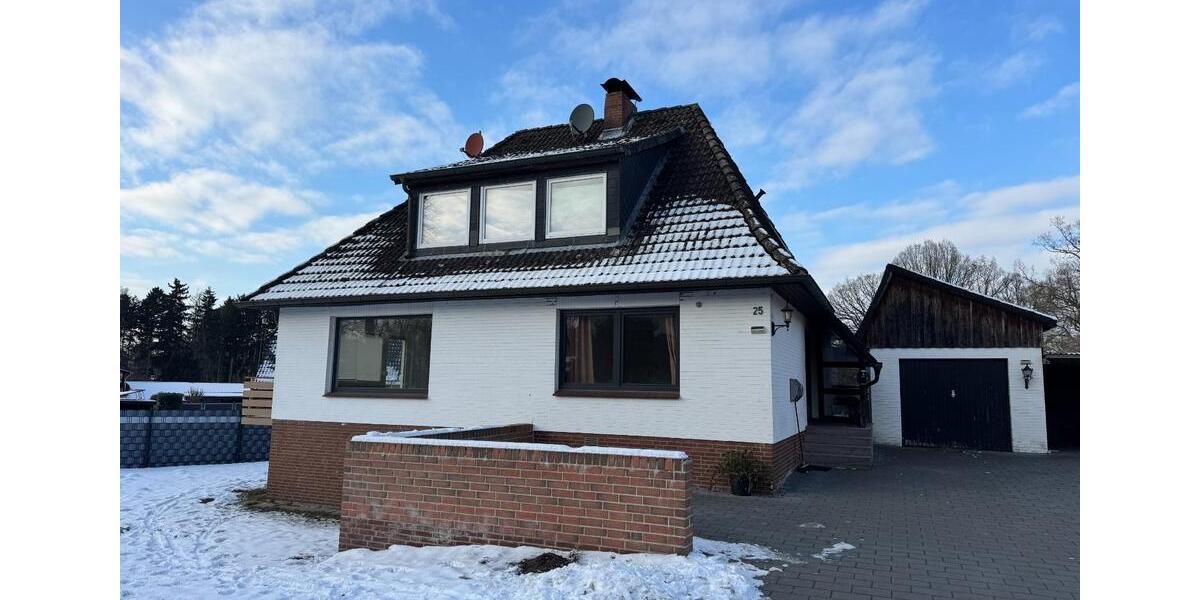 Einfamilienhaus Hollenstedt - 6 Zimmer, 150 m&sup2;, 2.000&euro; | Angebot:24797828