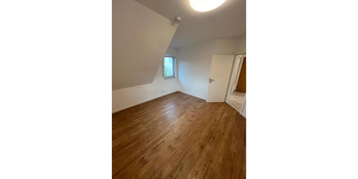 Maisonettenwohnung Neuenstein - 4.5 Zimmer, 97 m&sup2;, 1.100&euro; | Angebot:26517712