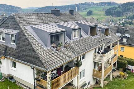 Tolle 2-Raum-Wohnung mit Balkon in Bermsgrün zu vermieten! 2 zimmer